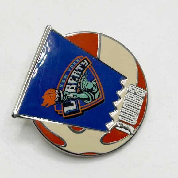 WNBA x Wincraft Officially Licensed Enamel Basketball Team Pin N.Y. Liberty EUC - Picture 2 of 4